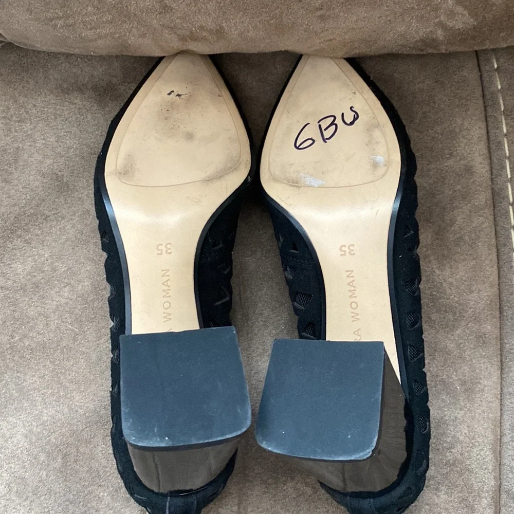 Black Geometric Mesh Pointed Toe Block Heel Pumps - Picture 9 of 9